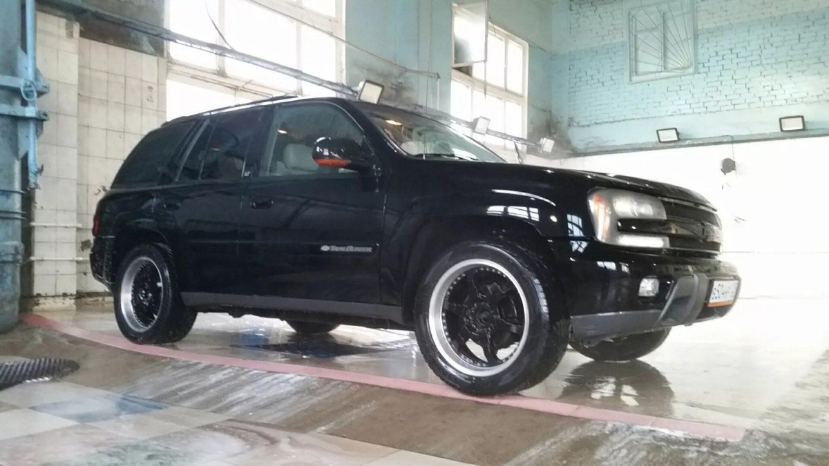 Chevrolet trailblazer 1