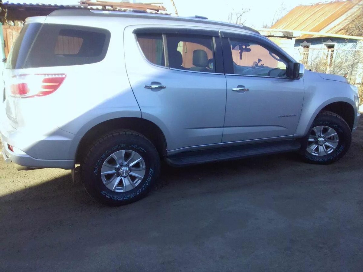 Диски на Шевроле Трейлблейзер 2