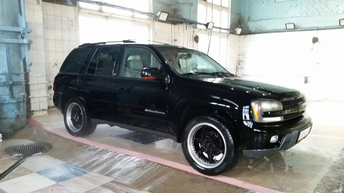 Chevrolet trailblazer 1