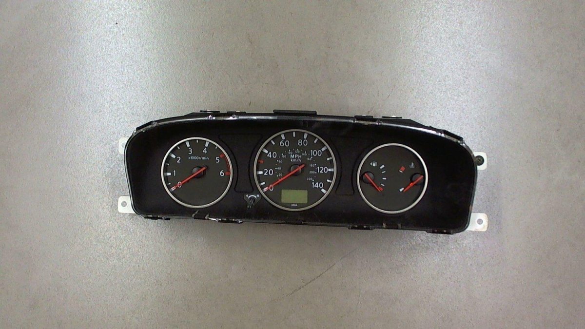 X-Trail t30 щиток приборов