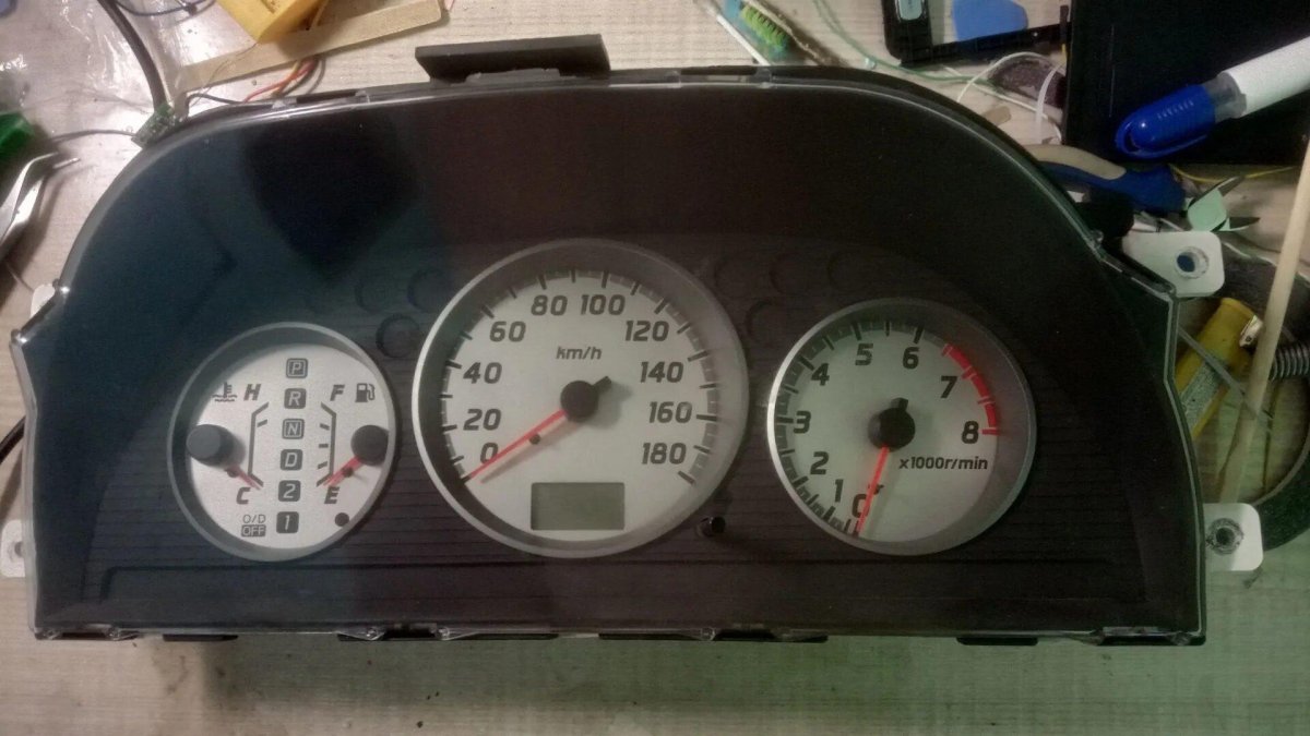 Стандартная комбинация приборов Ниссан икстрейл т30