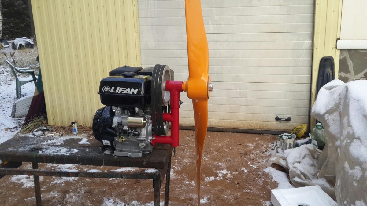 Аэросани с двигателем Лифан 15 л.с