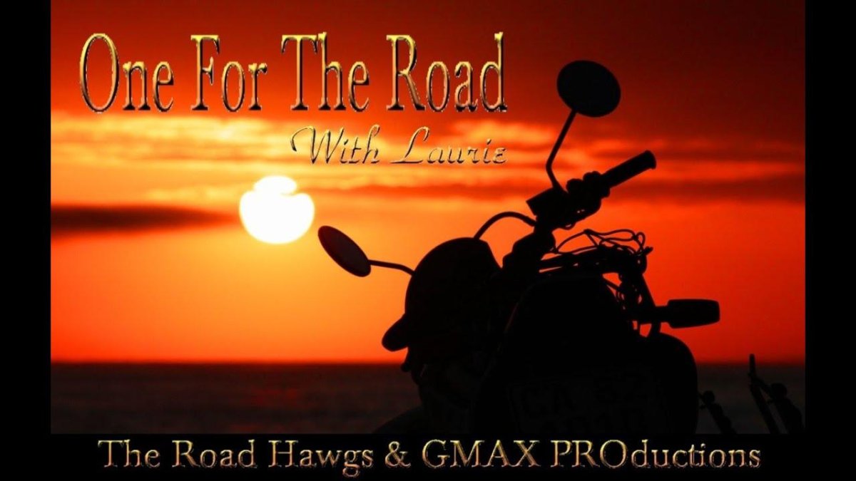 Мотоцикл на закате