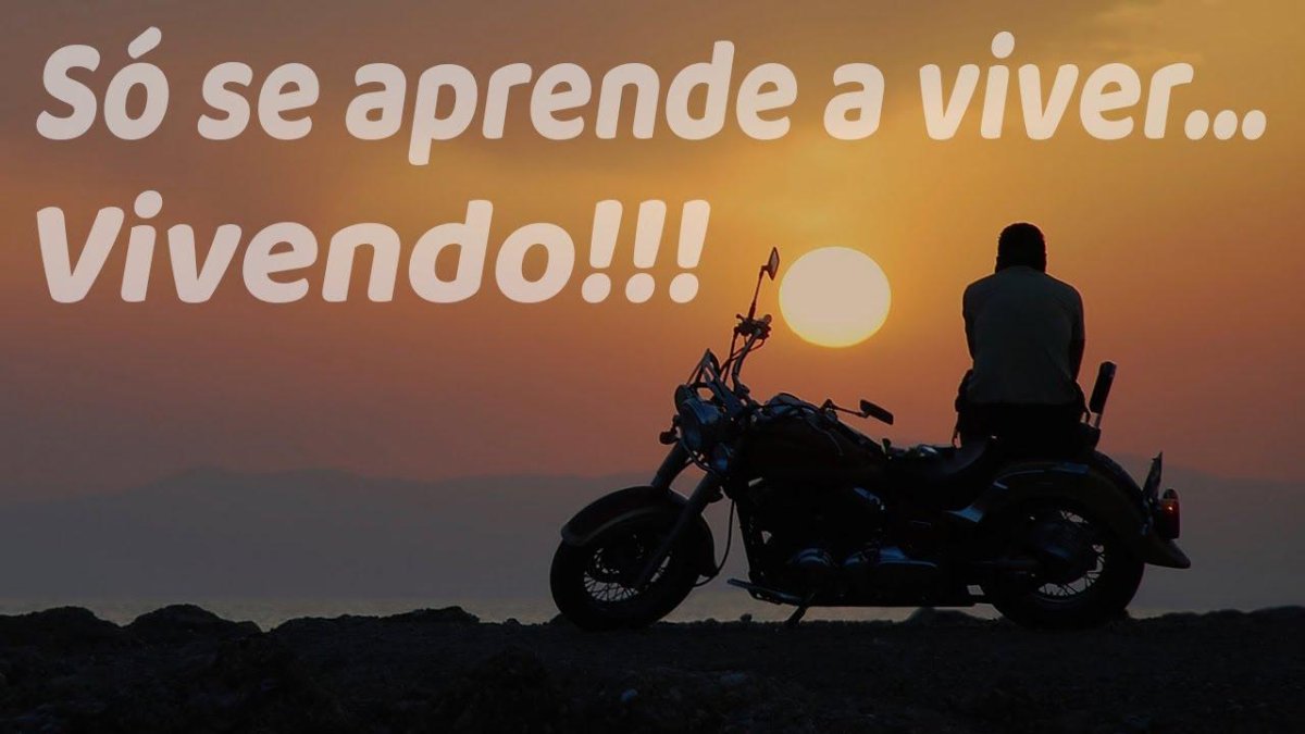 Мотоцикл на закате