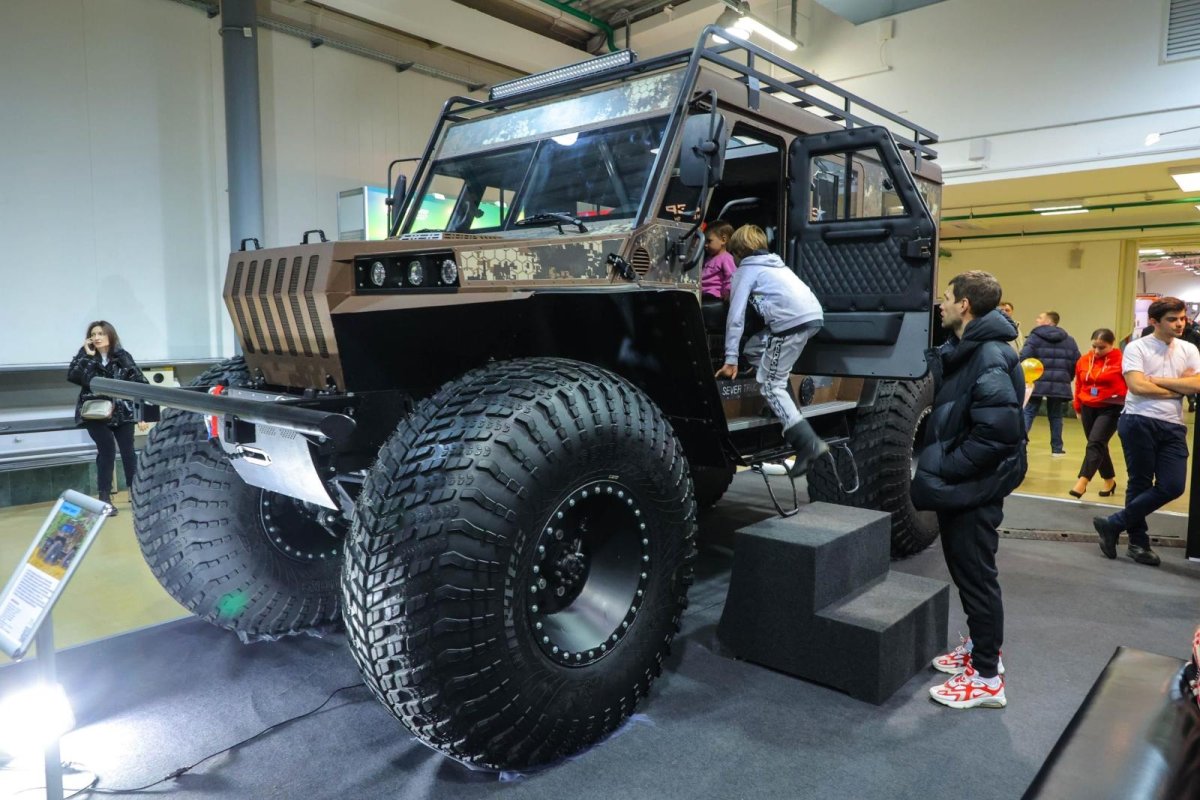 Выставка вездеходов в Москве