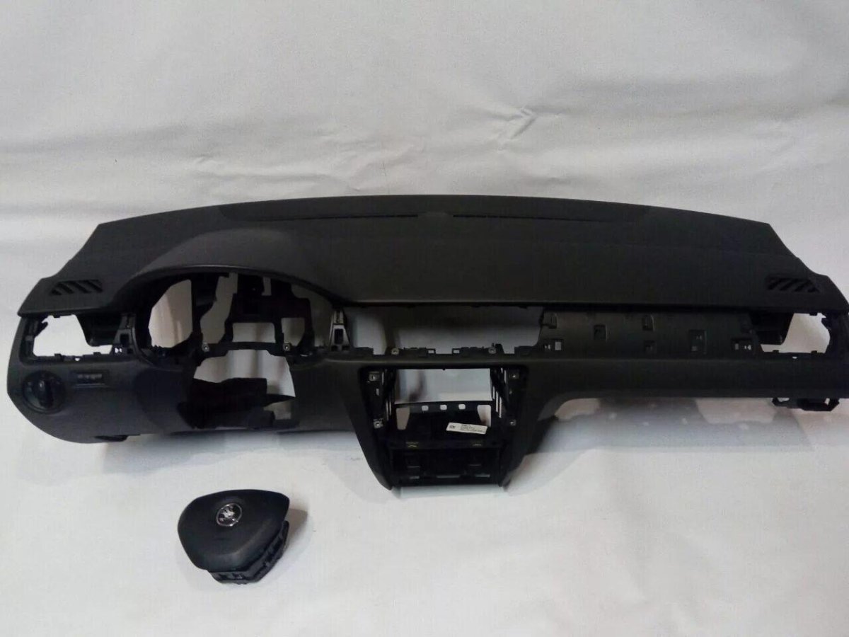 Skoda Rapid торпеда