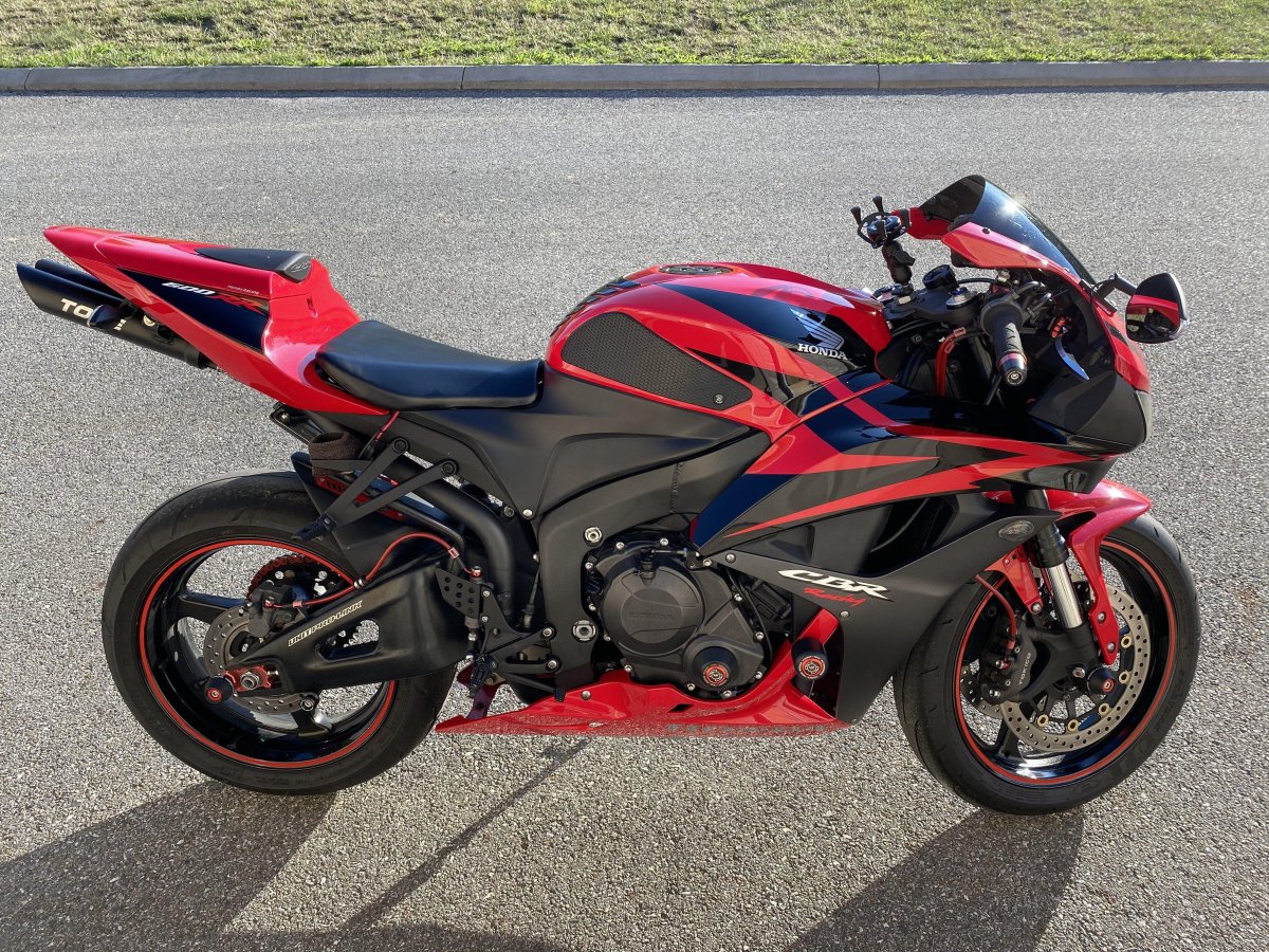 Honda cbr600rr 2008