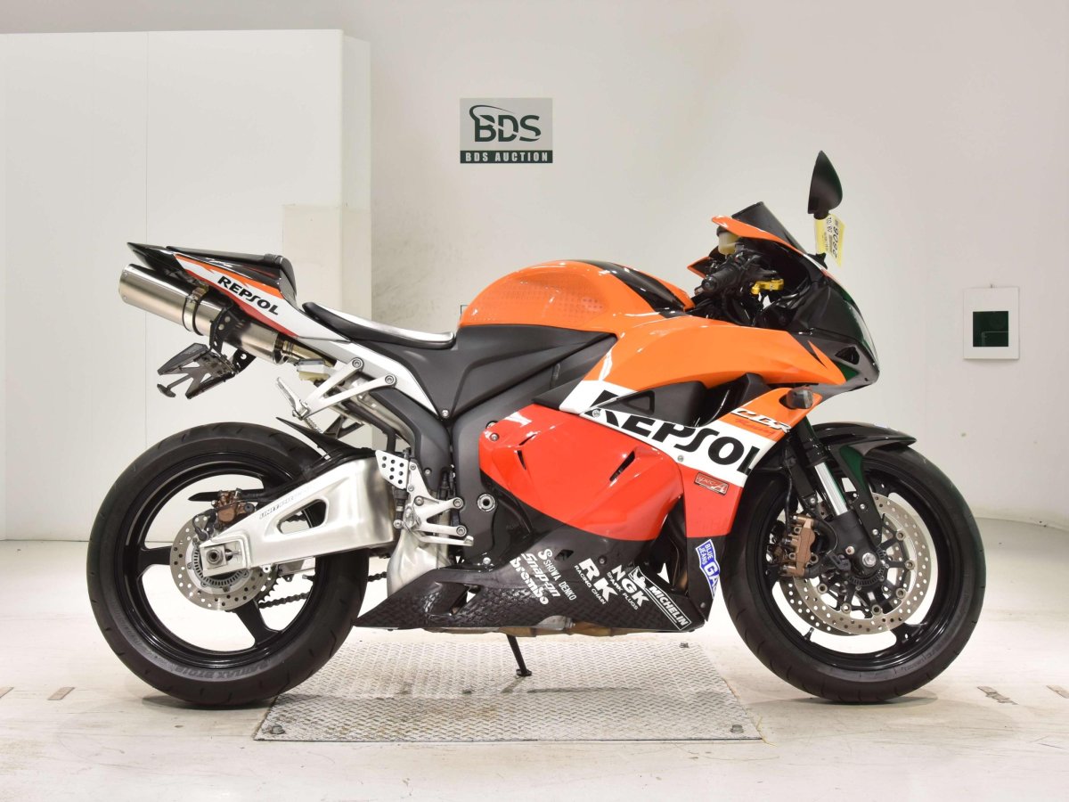 Honda cbr600rr 2011