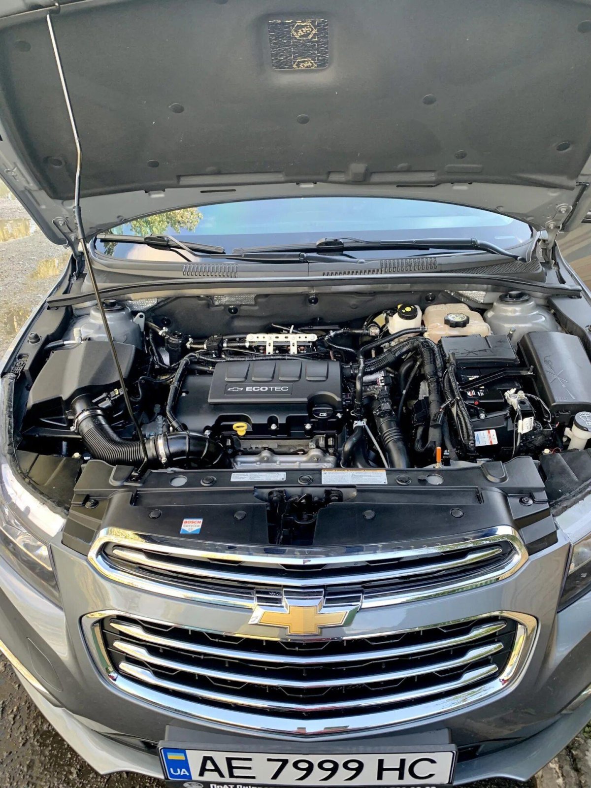Chevrolet Cruze подкапотка