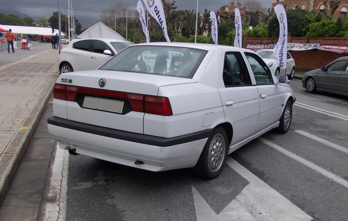 Альфа Ромео 155 q4