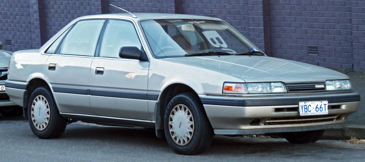Mazda 626 GD седан