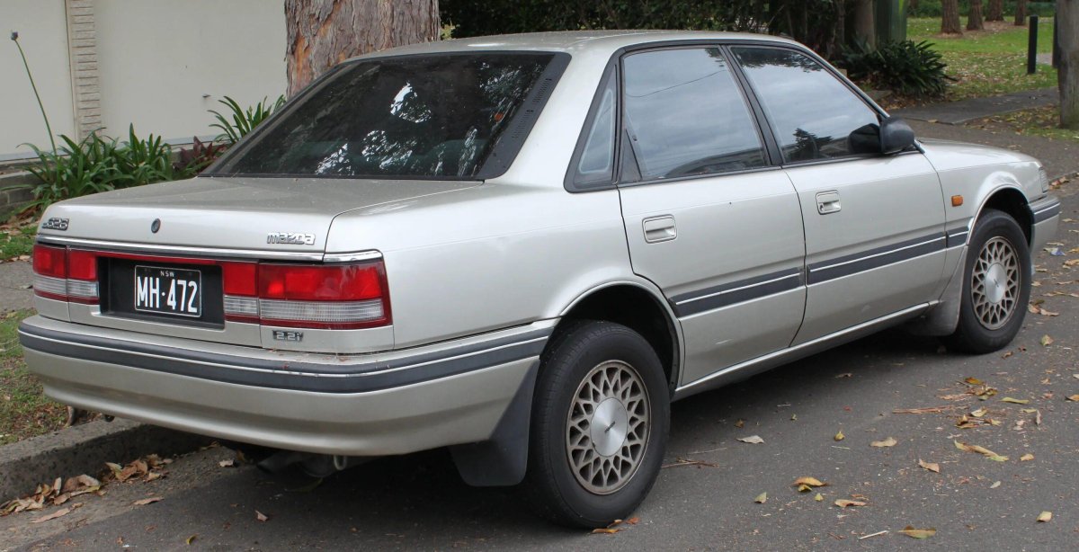 Mazda 626 GD седан