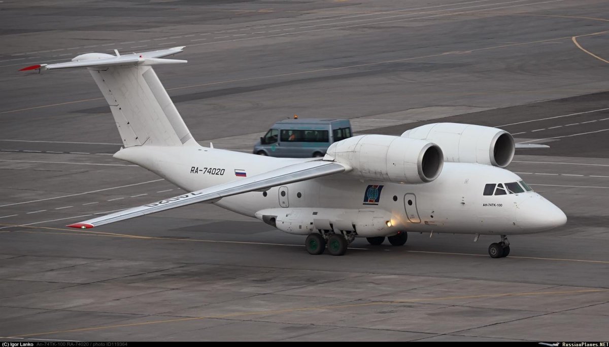 Антонов АН-74