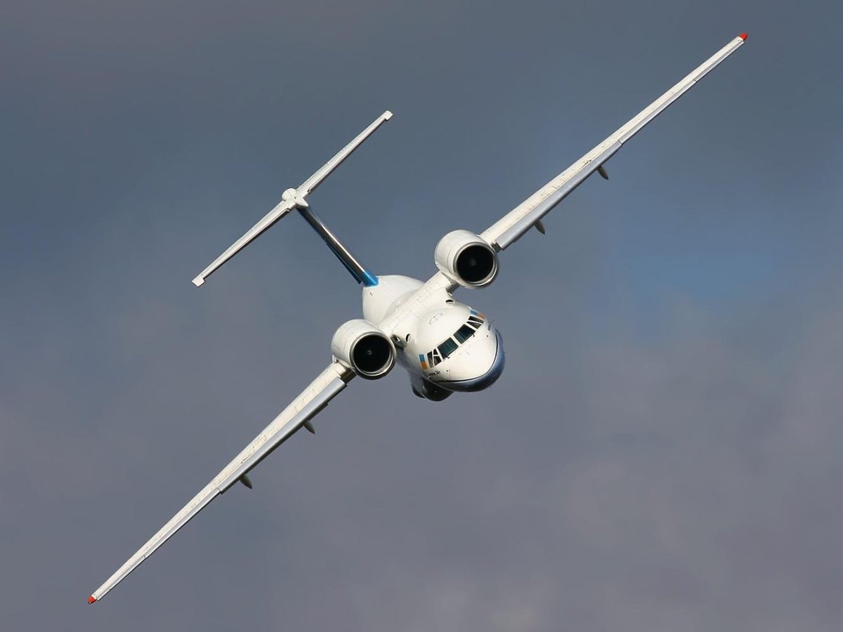 АН-74 пассажирский самолёт