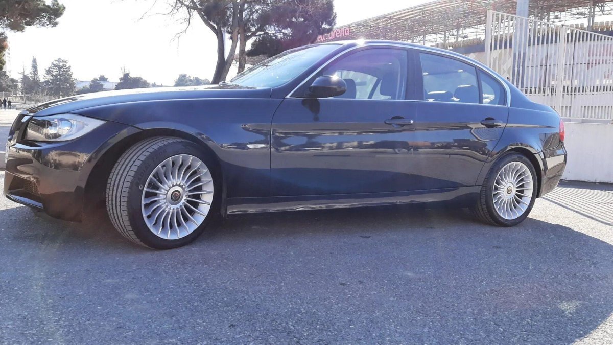 BMW e90 на дисках Альпина