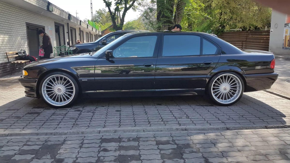 BMW e38 Alpina