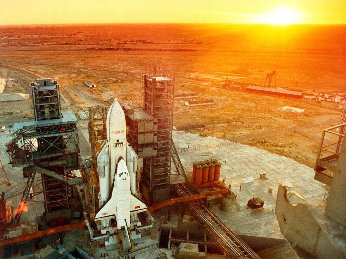 Буран энергия космический корабль