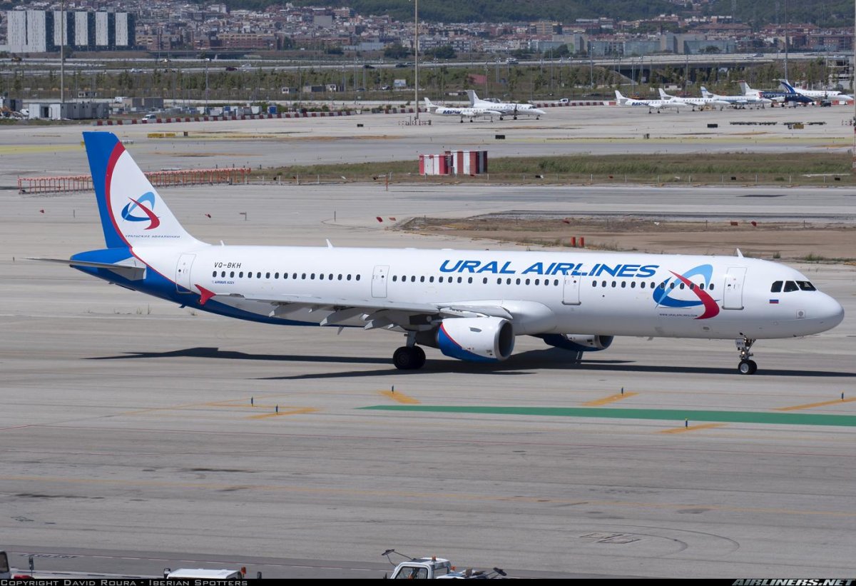Аэробус а321 Уральские авиалинии