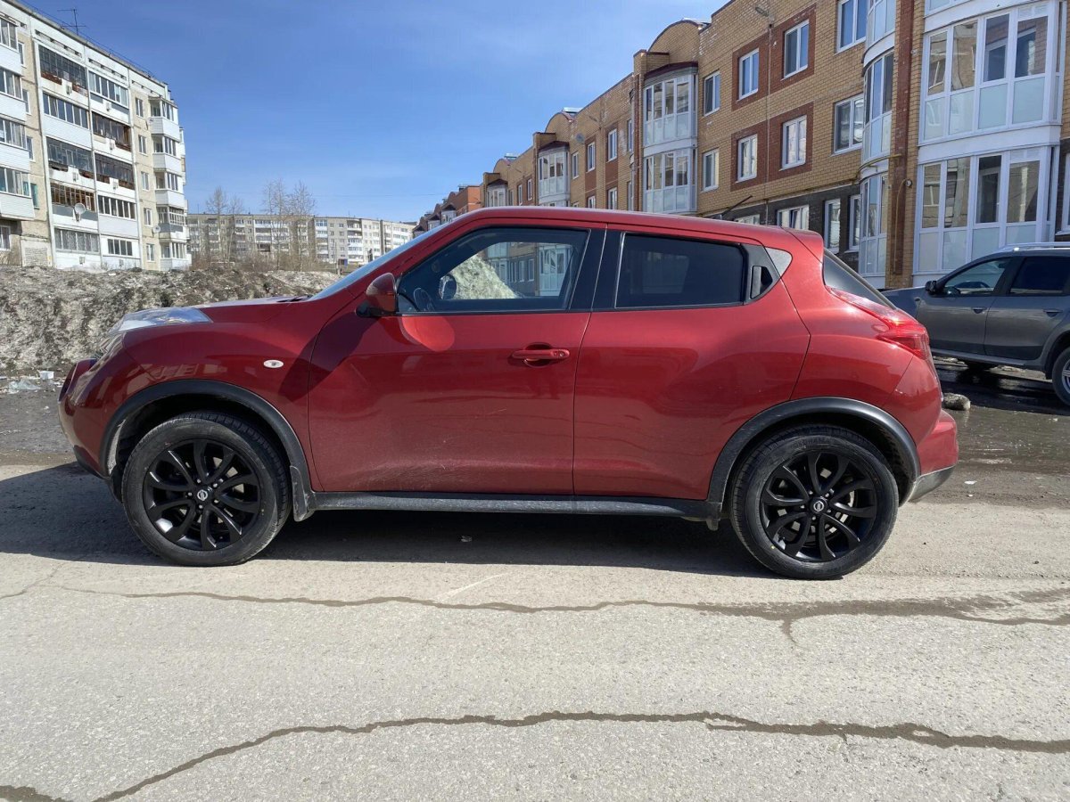 Nissan Juke r20