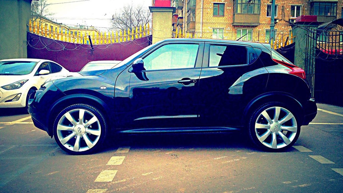 Nissan Juke r20