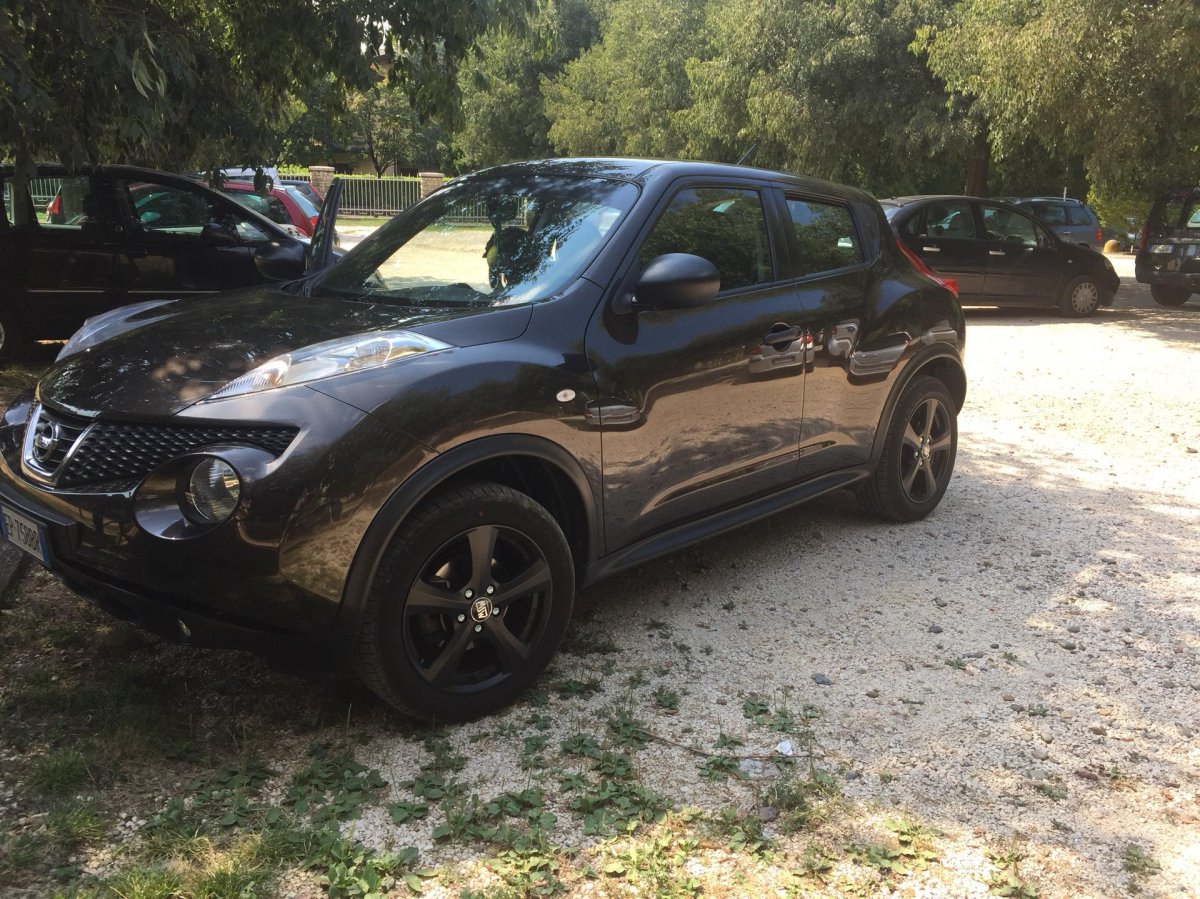 Nissan Juke черные диски