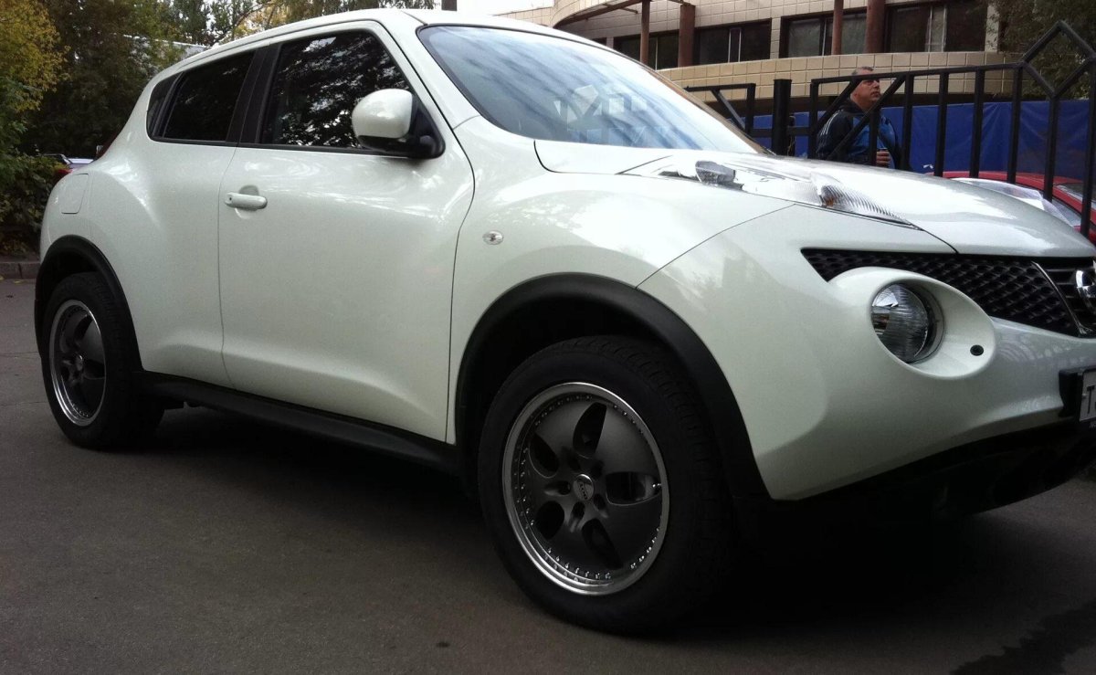 Nissan Juke на 18 дисках