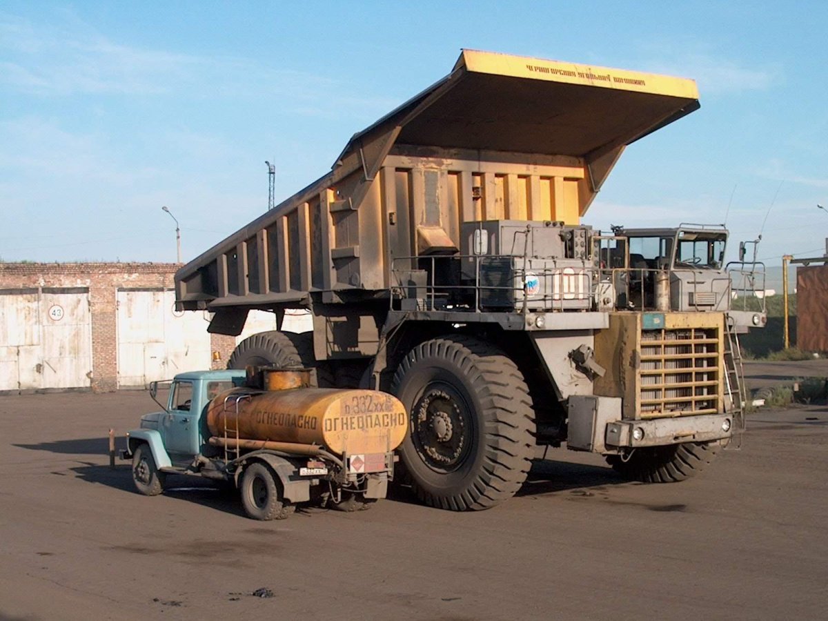 КАМАЗ карьерный самосвал Геркулес