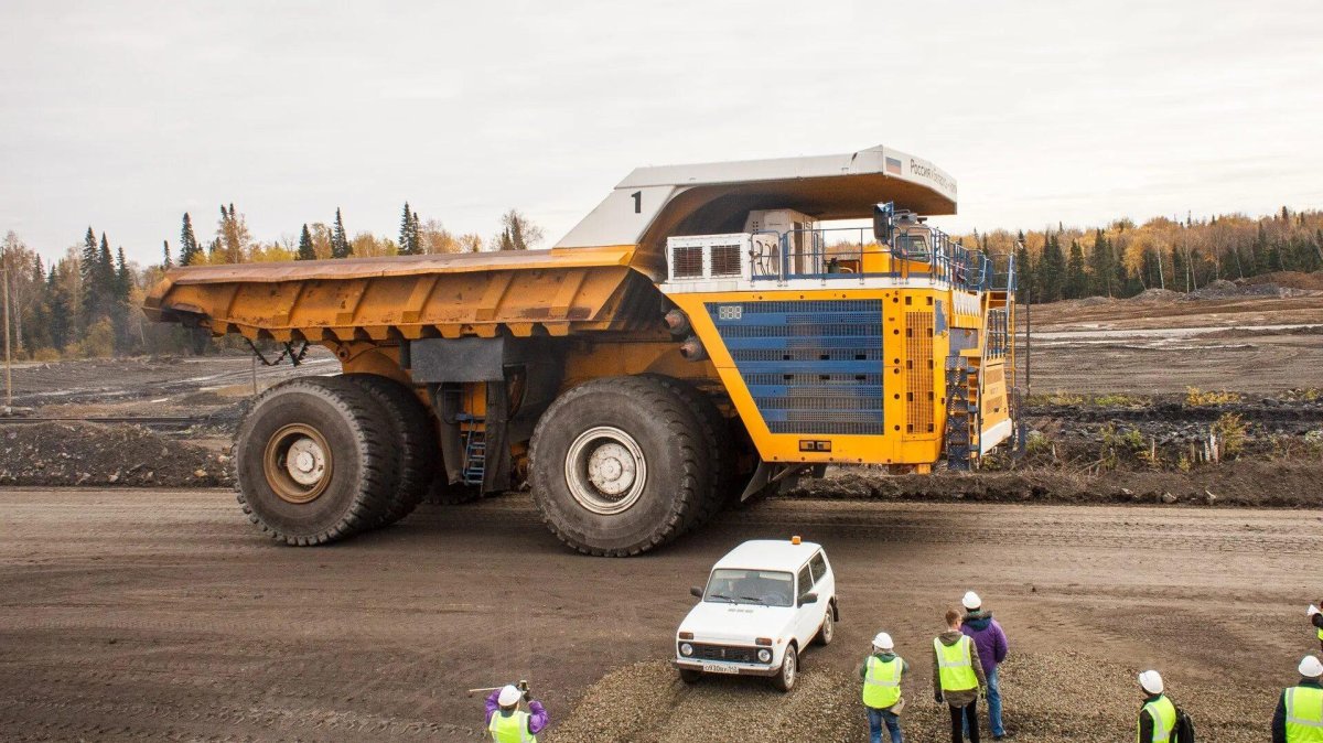 БЕЛАЗ 450 тонн