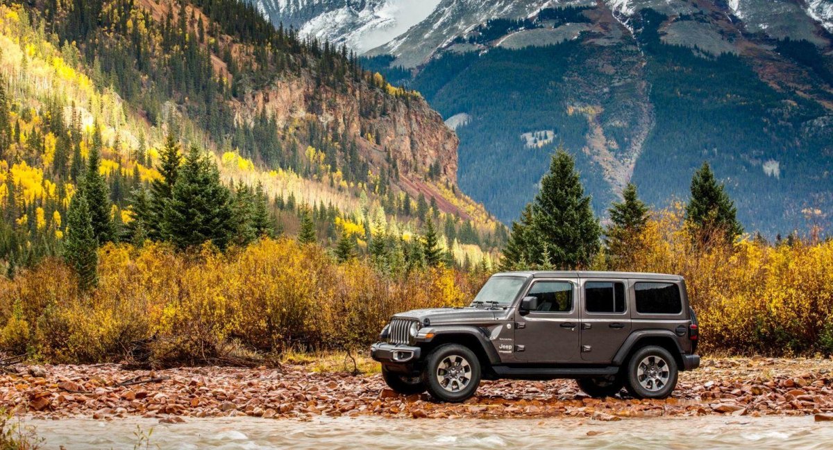 Jeep Wrangler внедорожник горы
