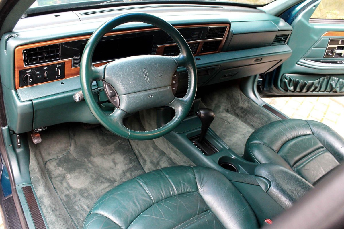 Линкольн Континенталь 8