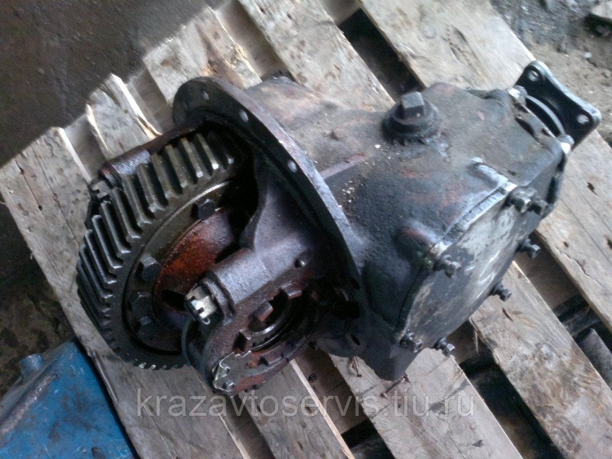 Дифференциал редуктора ЗИЛ 131