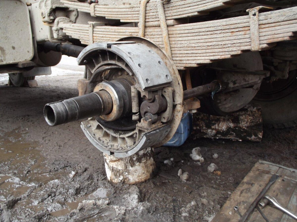 Ступица заднего моста ЗИЛ 130