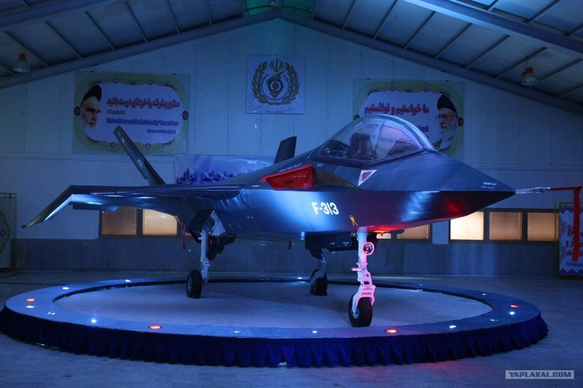 Истребитель Qaher-313