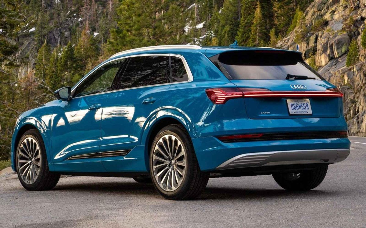 Audi e-tron 55