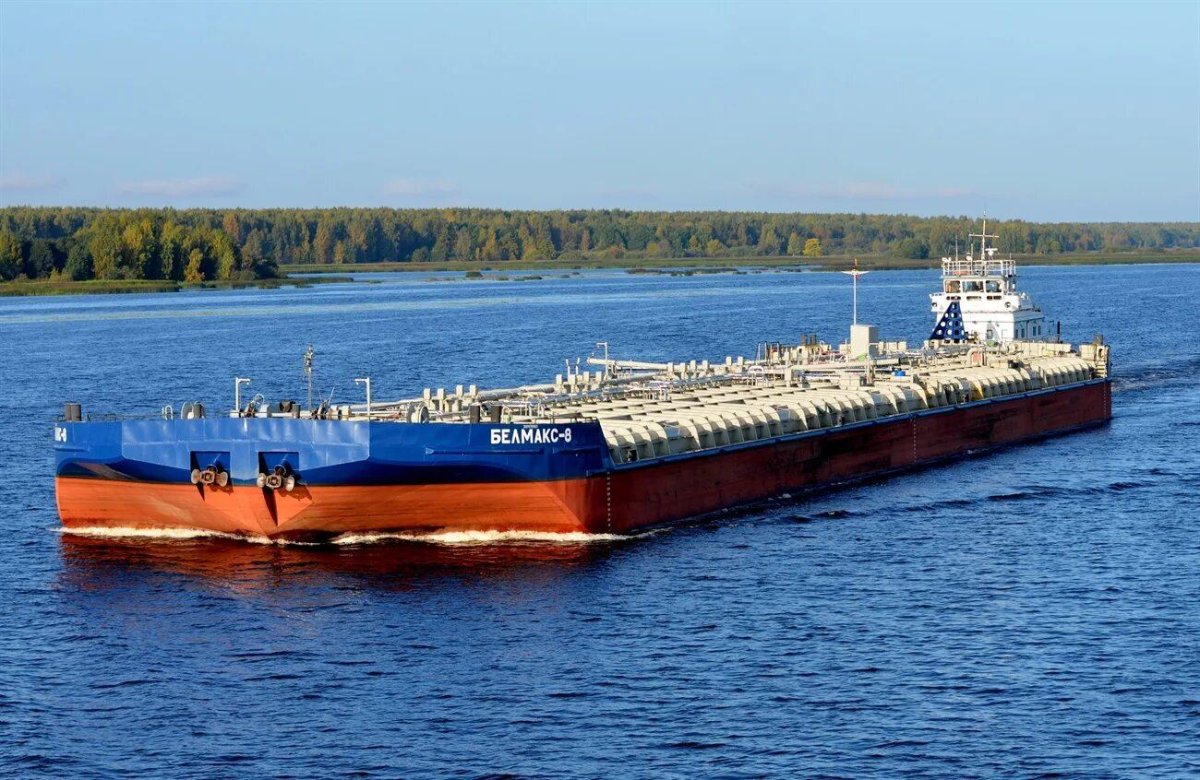 Белмакс баржа