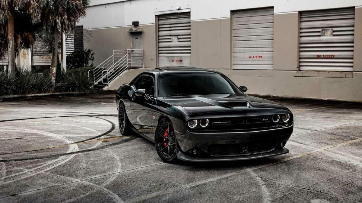 Додж Челленджер обои на телефон