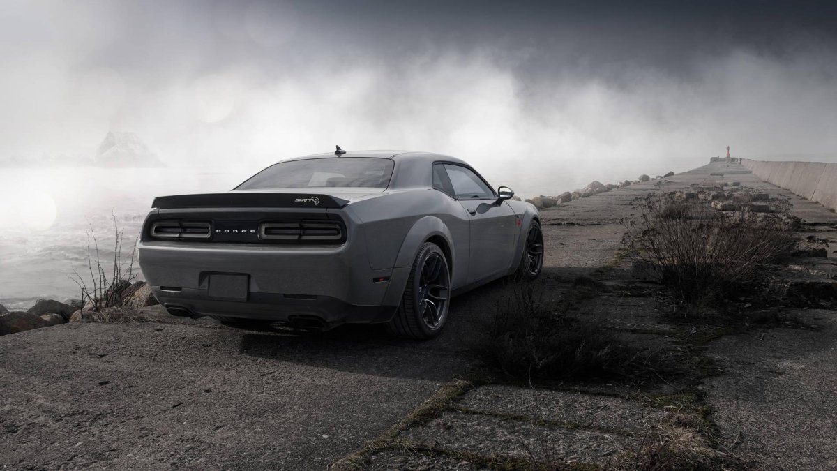 Dodge Challenger Hellcat 4k