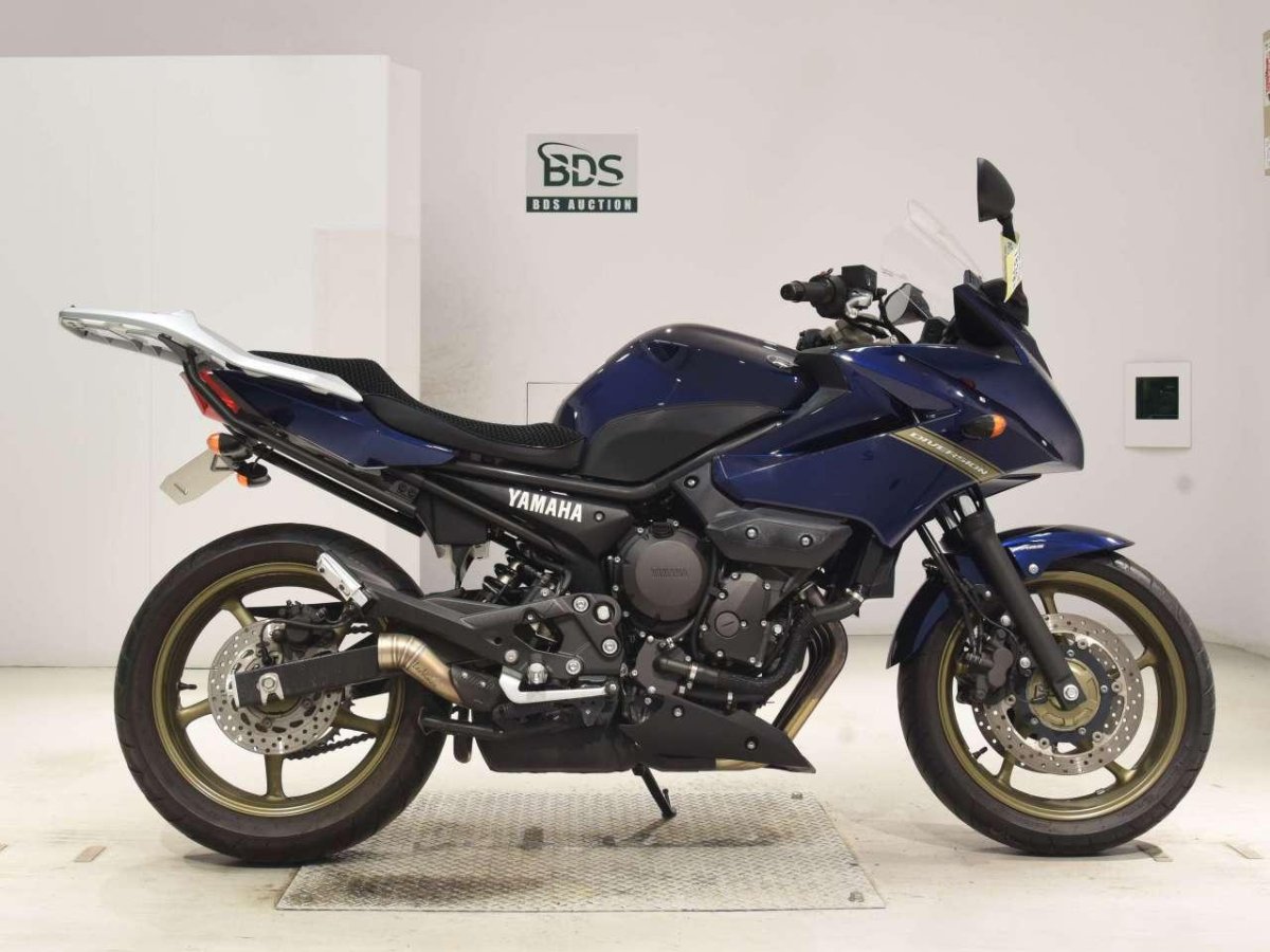 Yamaha xj6sa