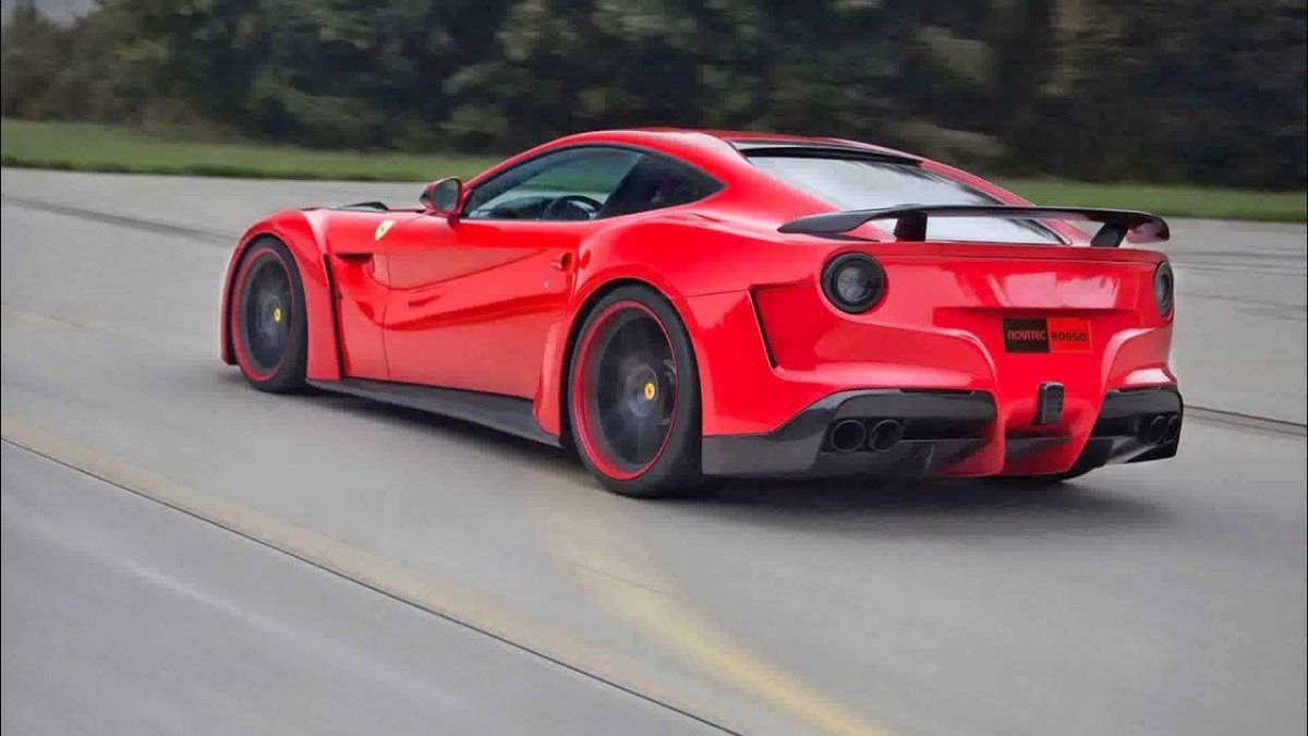 Феррари ф12 Берлинетта