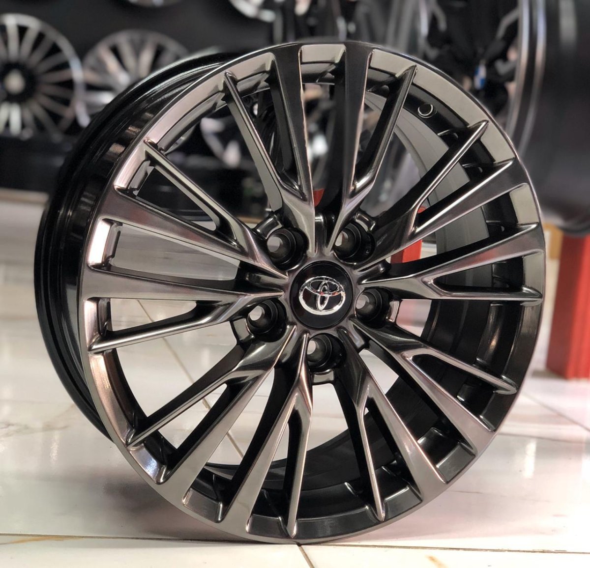 Диски Тойота Камри 70 r17