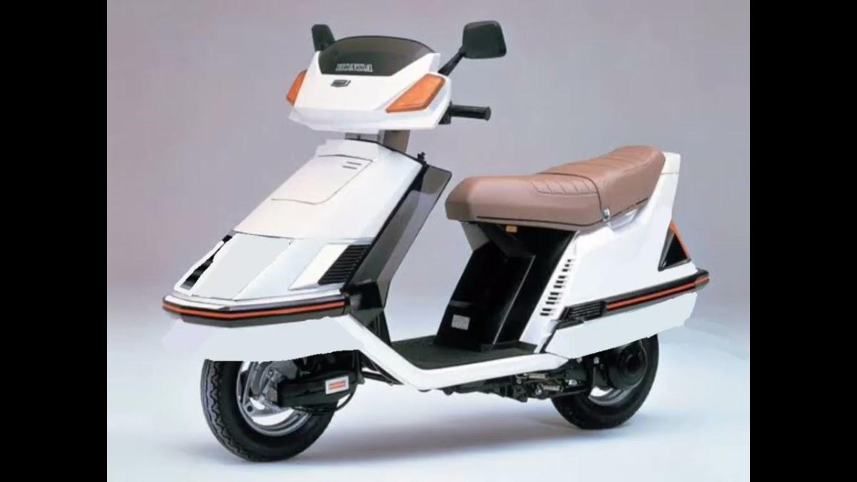Honda Spacy 125 Striker