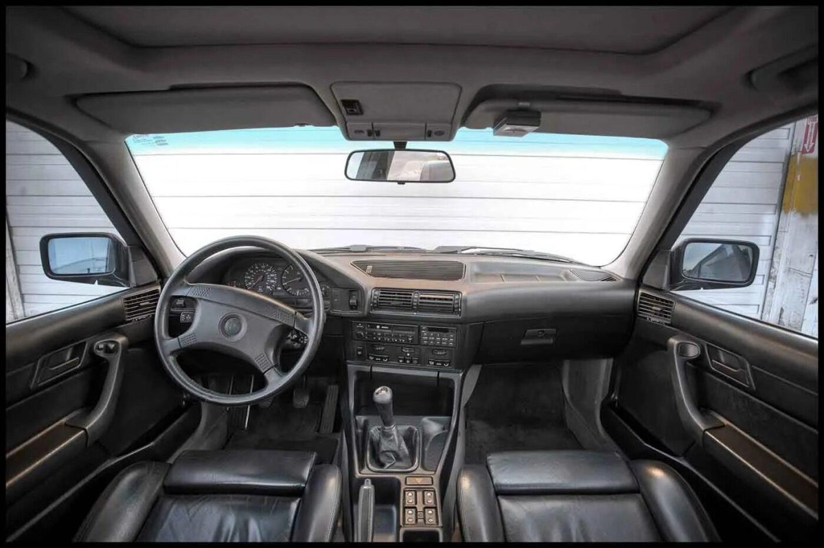 BMW e34 525i салон