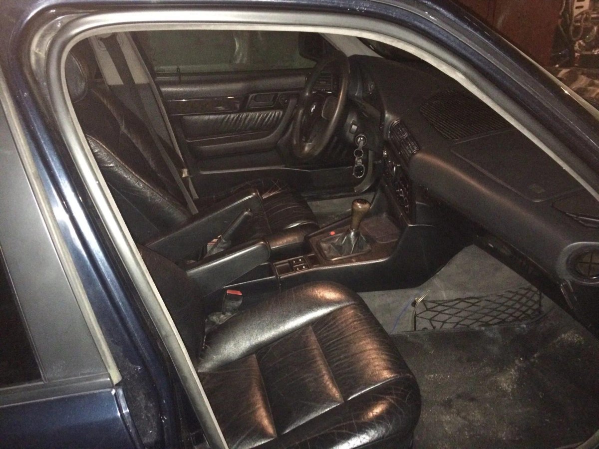 BMW e34 алькантара салон