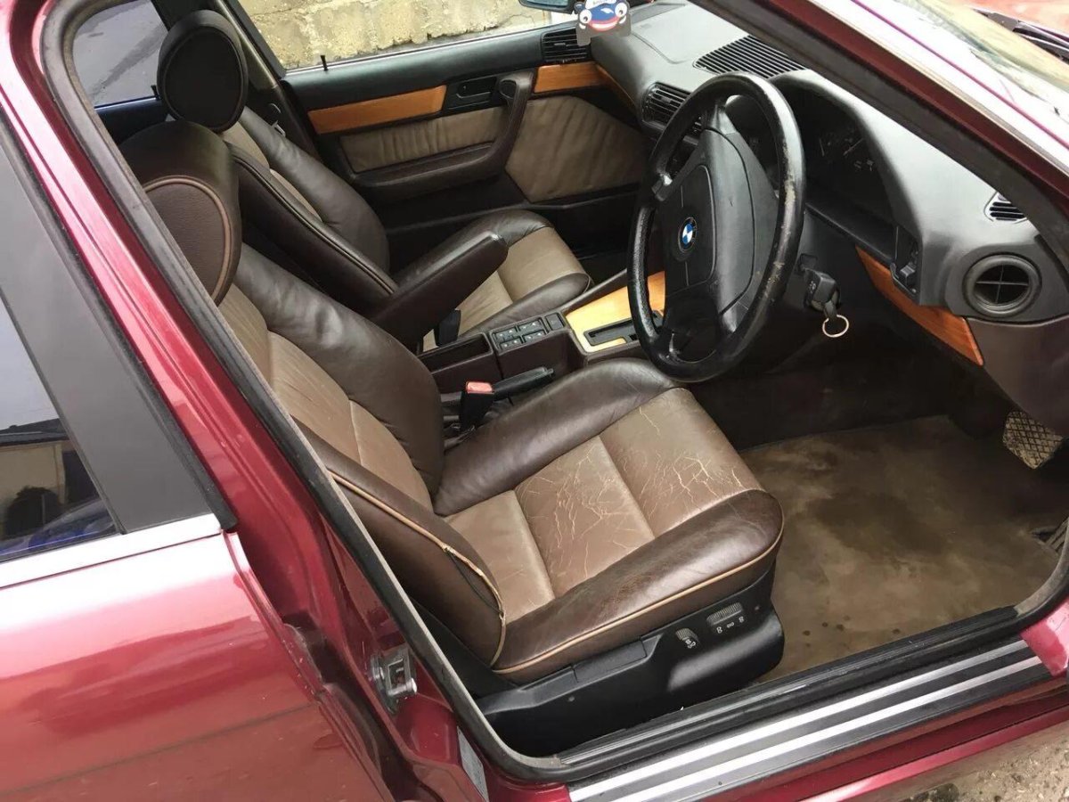 BMW e34 серый салон