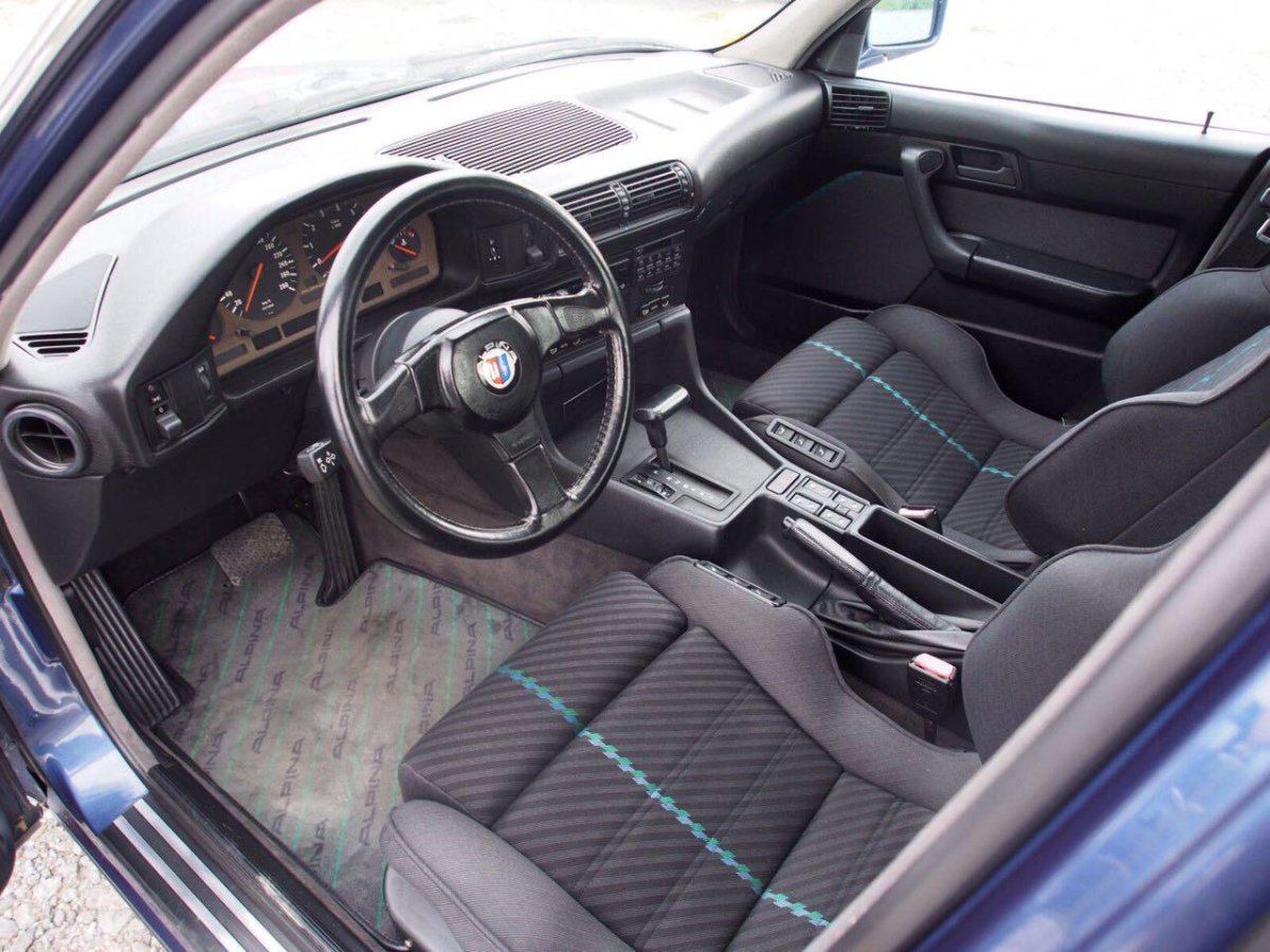 BMW e34 Alpina салон