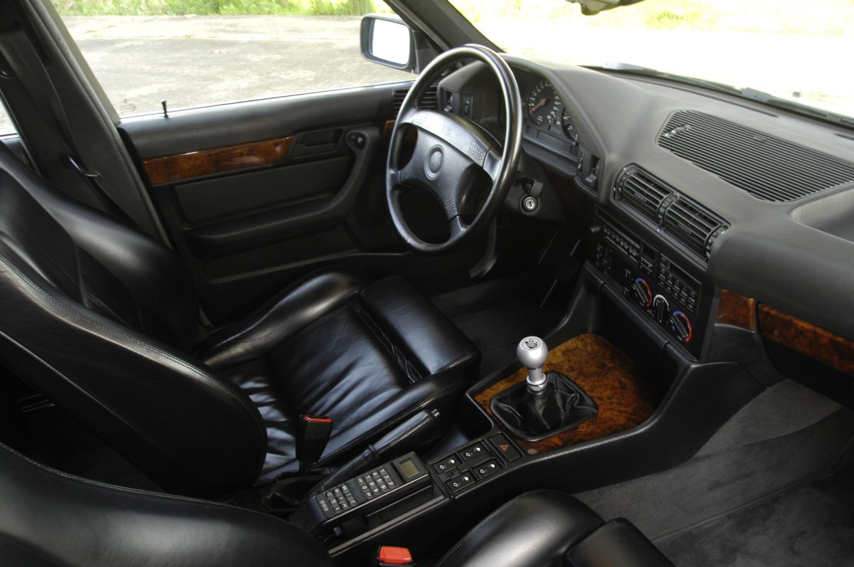 БМВ 520 е34 салон