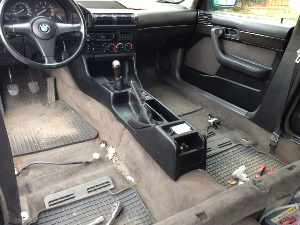 БМВ м5 е34 салон