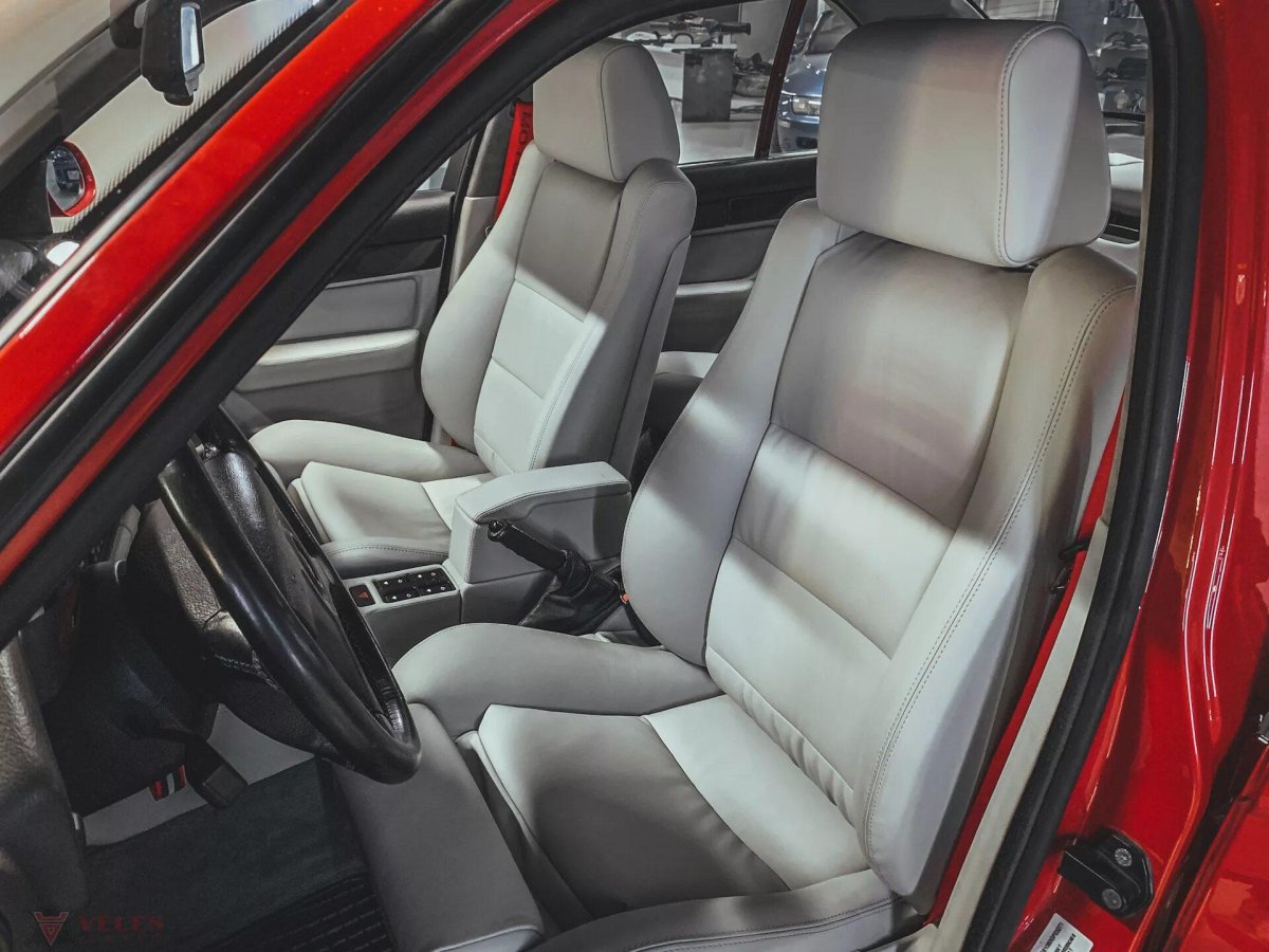 БМВ е34 салон