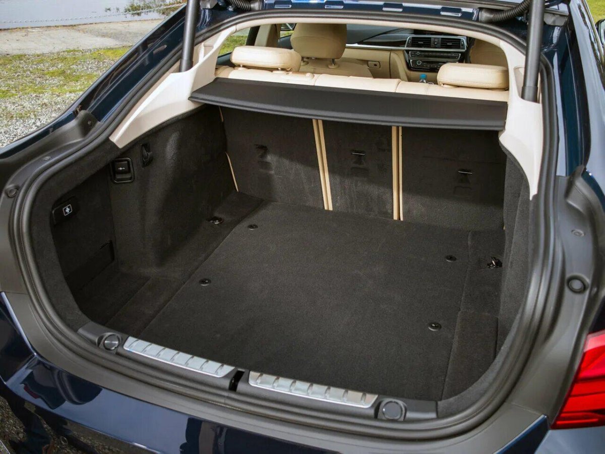 BMW 4 Gran Coupe багажник