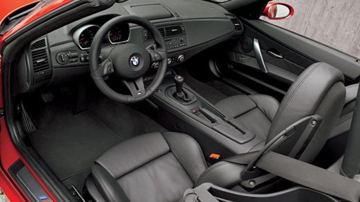 БМВ z4 родстер салон
